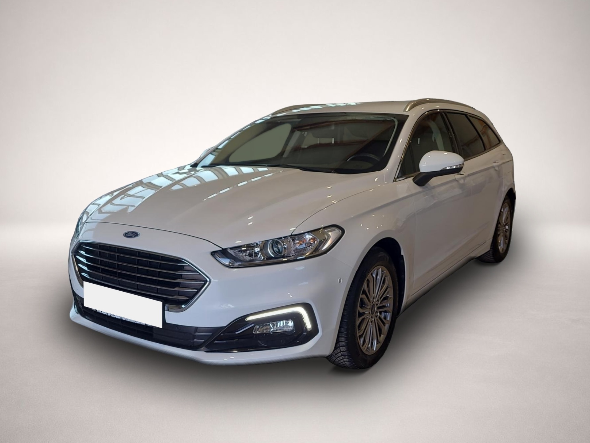 Fotografie 1 des Ford Mondeo Hybrid Titanium Bluetooth Navi Klima