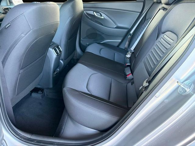 Bild 5 Hyundai i30 Comfort Plus 1.0 TGDI DCT Navi/ Adaptiver Tempo.