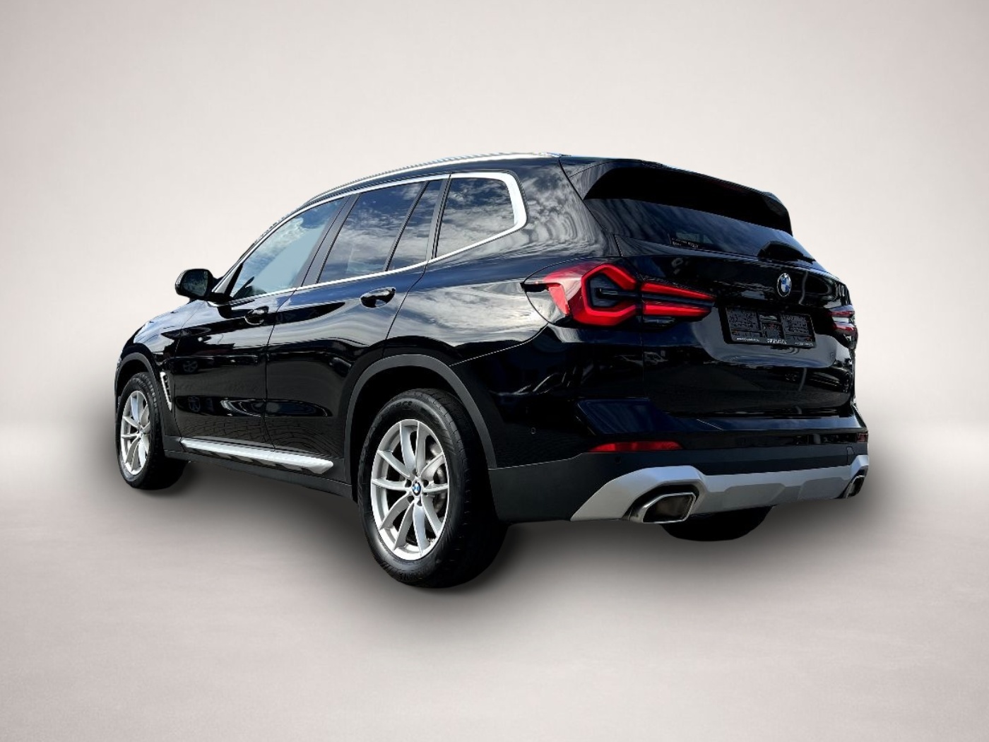 Bild 2 BMW X3 20d xDrive *LED Navi Leder Kamera Sitzh. DAB*