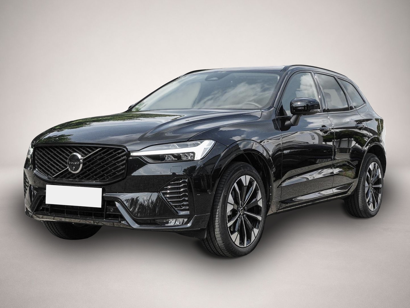 Fotografie Volvo XC60 Plus Dark AWD B5 Benzin EU6e Licht-, Lagom-