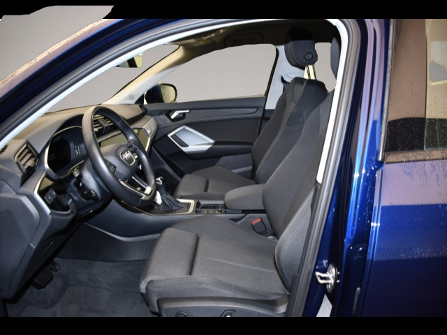 Bild 3 Audi quattro Q3 Sportback 45 TFSI quattro S-tronic AHK/virtua