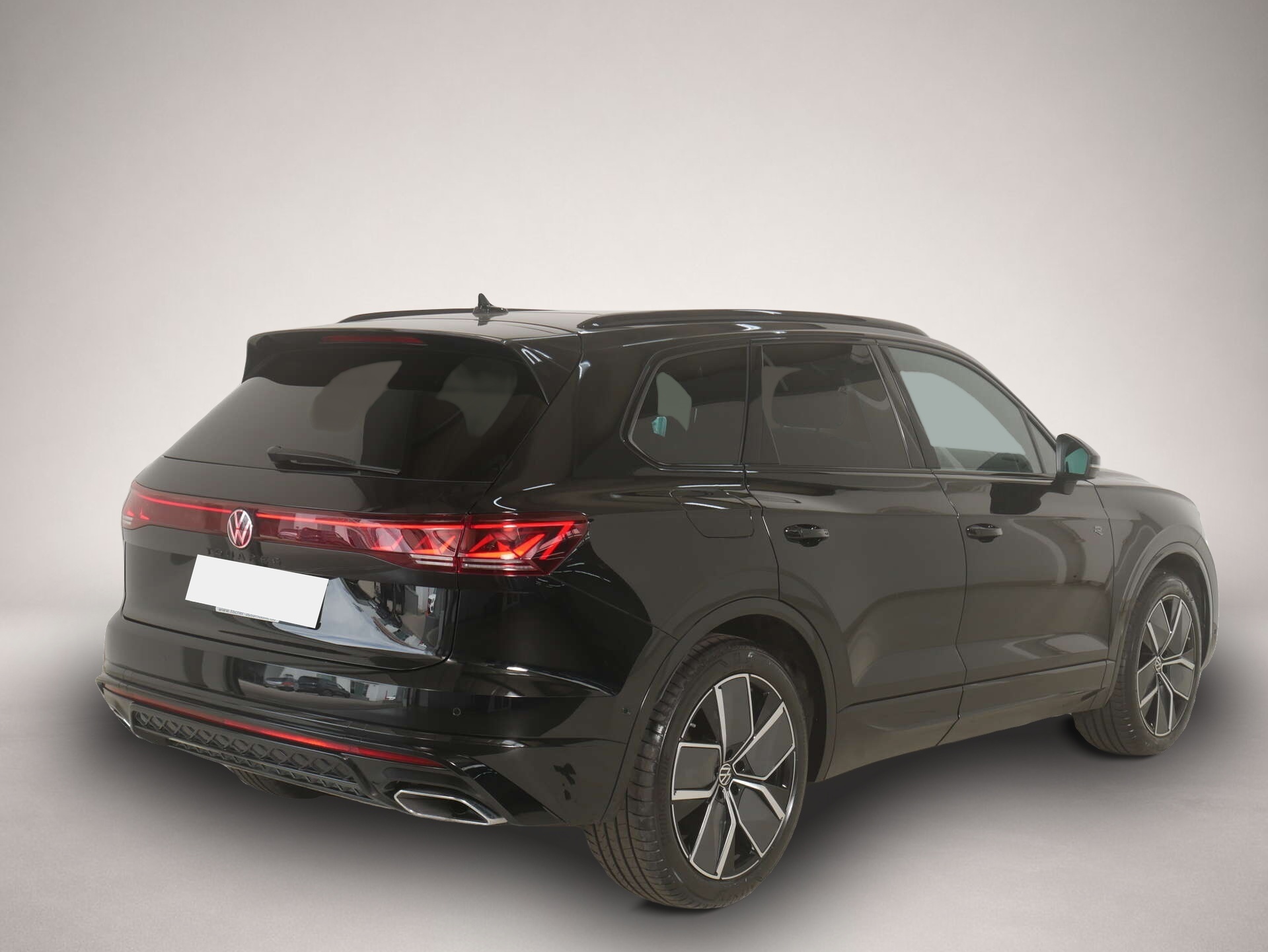 Bild 5 Volkswagen Touareg 3.0 TDI V6 4Motion R-Line Black Style