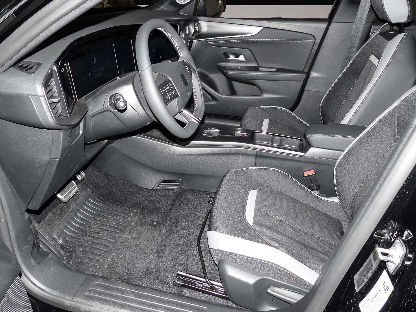 Bild 5 Opel Mokka-e GS Komfort & Tech-Paket AWR