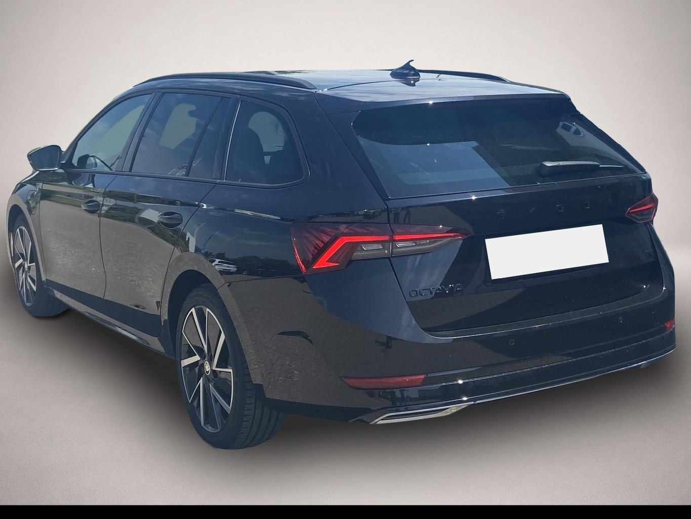 Bild 2 Skoda Octavia Combi 1.4 TSI DSG eHybrid SPORTLINE HEAD
