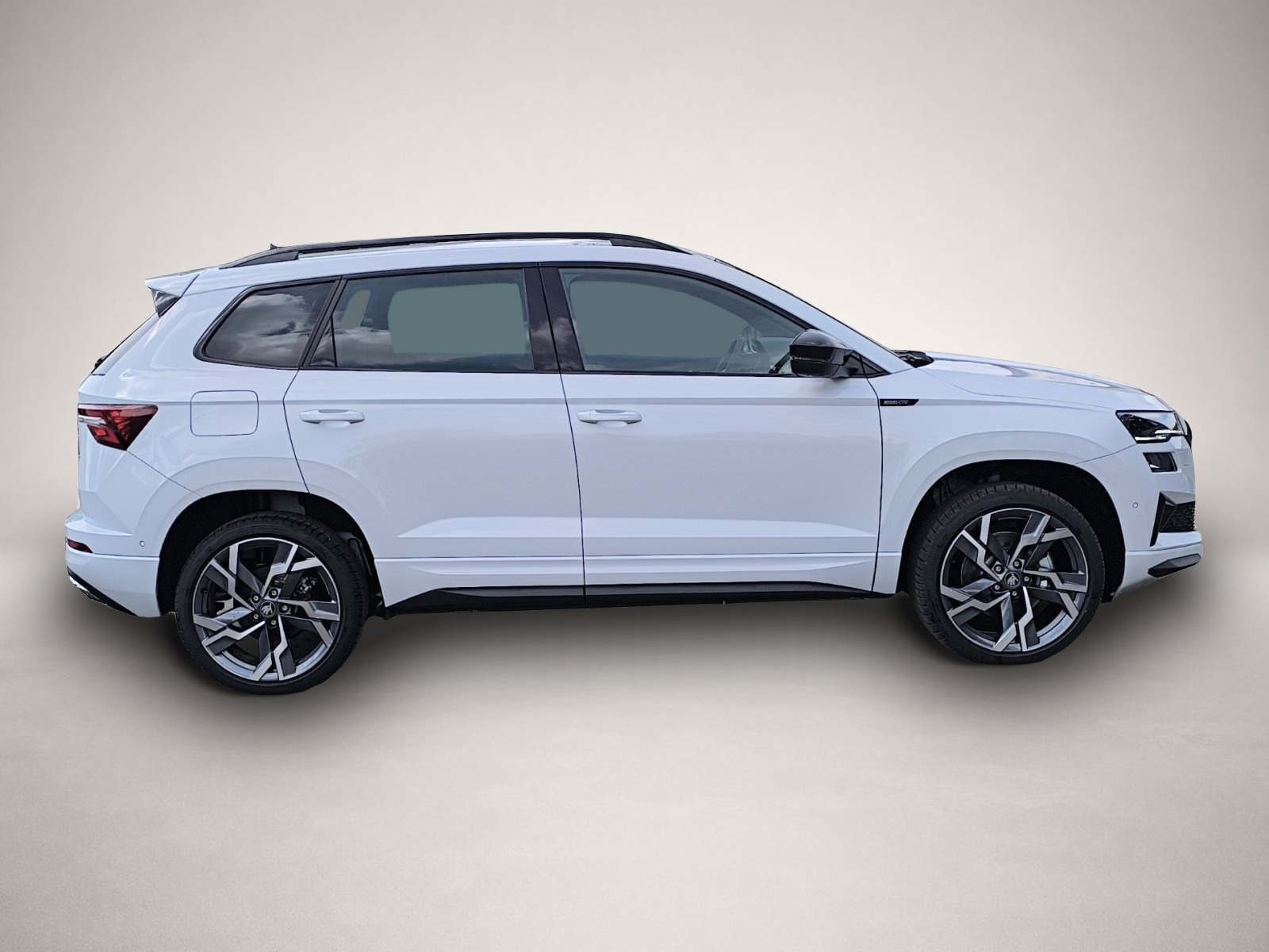 Bild 8 Skoda Karoq 1.5 TSI DSG Sportline AHK NAV LED MATRIX 3
