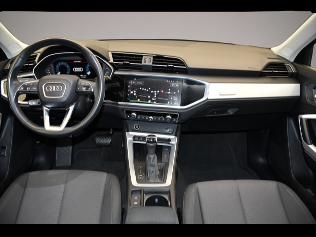 Bild 4 Audi Q3 Sportback 35 TFSI S-tronic S line Rückfahrkam