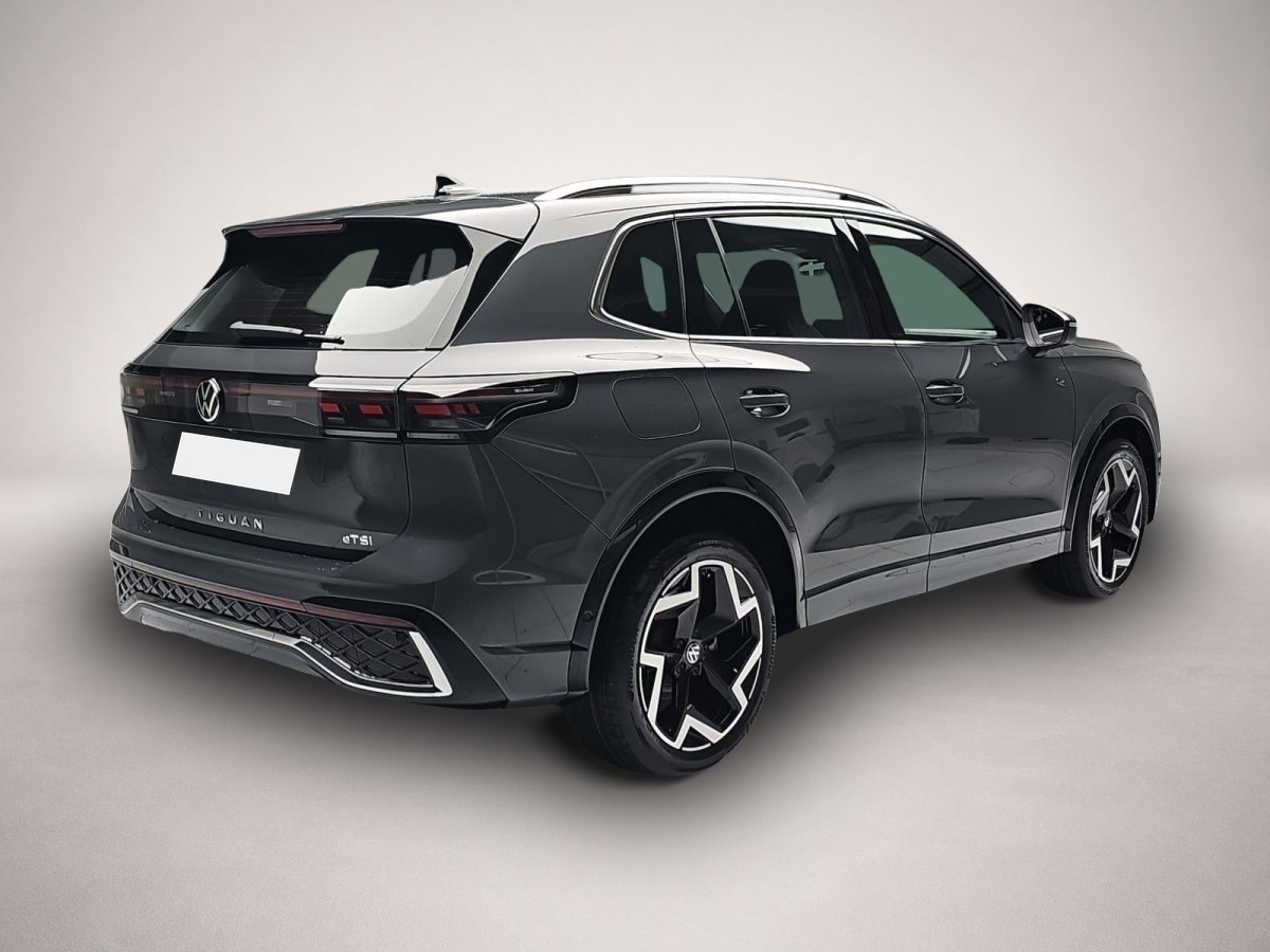 Bild 2 Volkswagen TIGUAN 1.5 ETSI DSG R-LINE NAVI MATRIX LM19