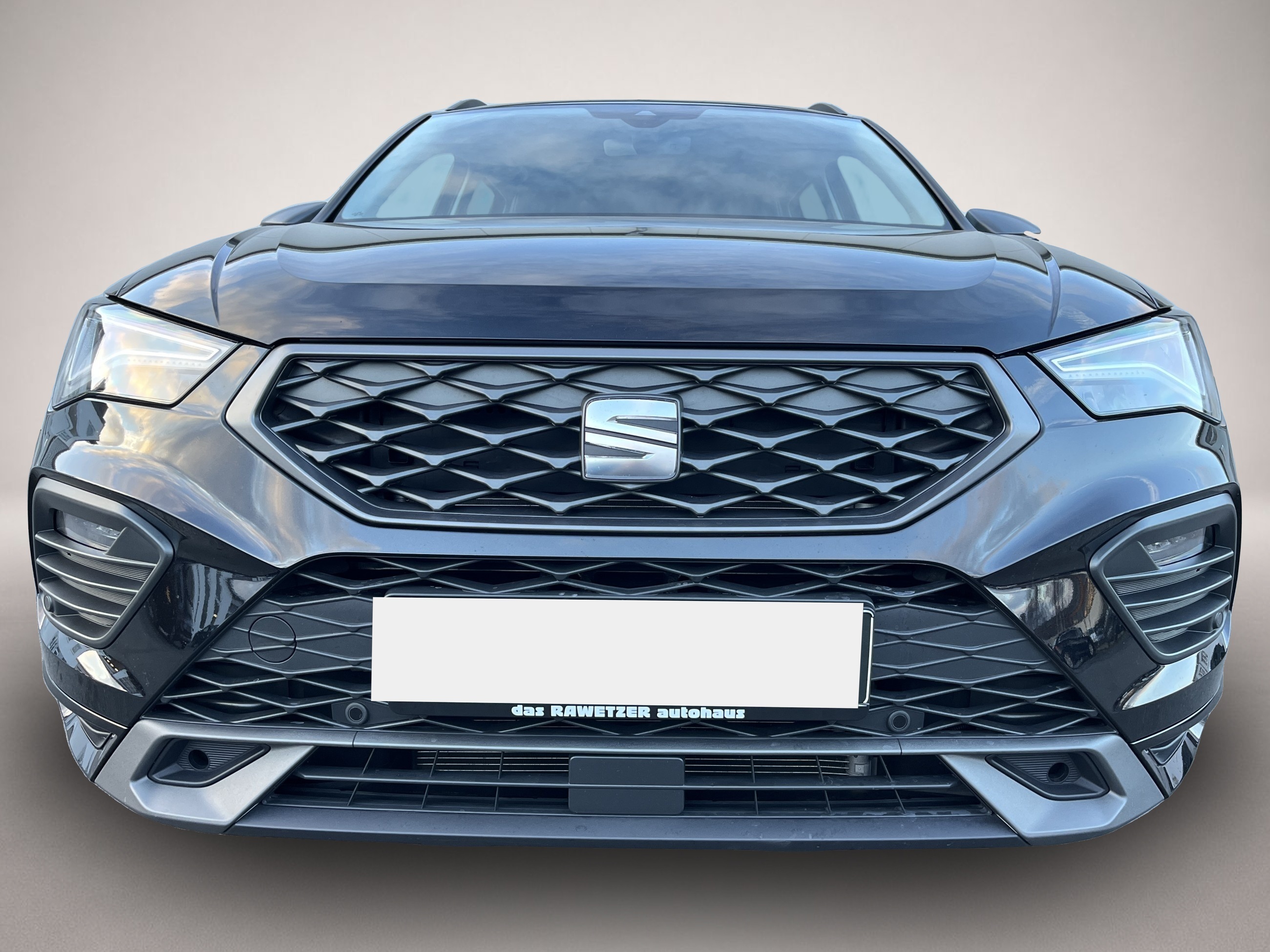 Bild 2 Seat Ateca 2.0 TDI DSG FR-Line Navi VirtCockpit LR-Hz