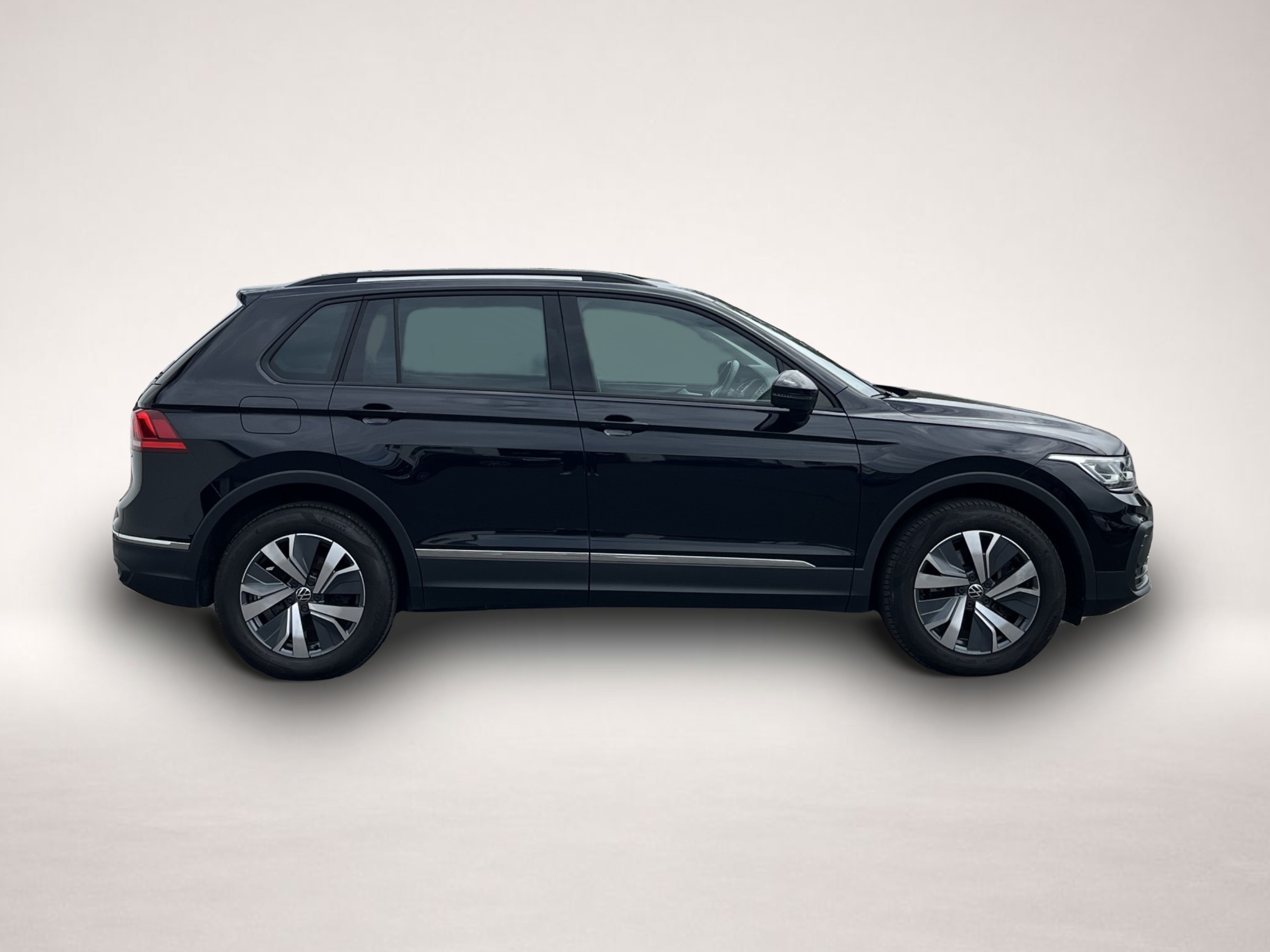 Bild 5 Volkswagen Tiguan 1.4 TSI e-Hybrid Life 156¤ m.20% Anz. Nav