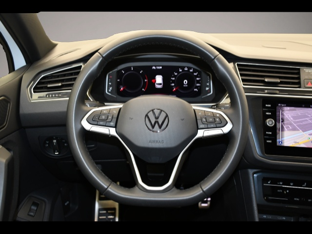 Bild 5 Volkswagen Tiguan 2.0 TDI DSG Move Matrix/AHK/Rückfahrkam