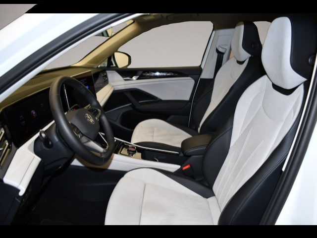 Bild 3 Volkswagen Tiguan 1.5 TSI eHybrid DSG Elegance Matrix/AHK/P