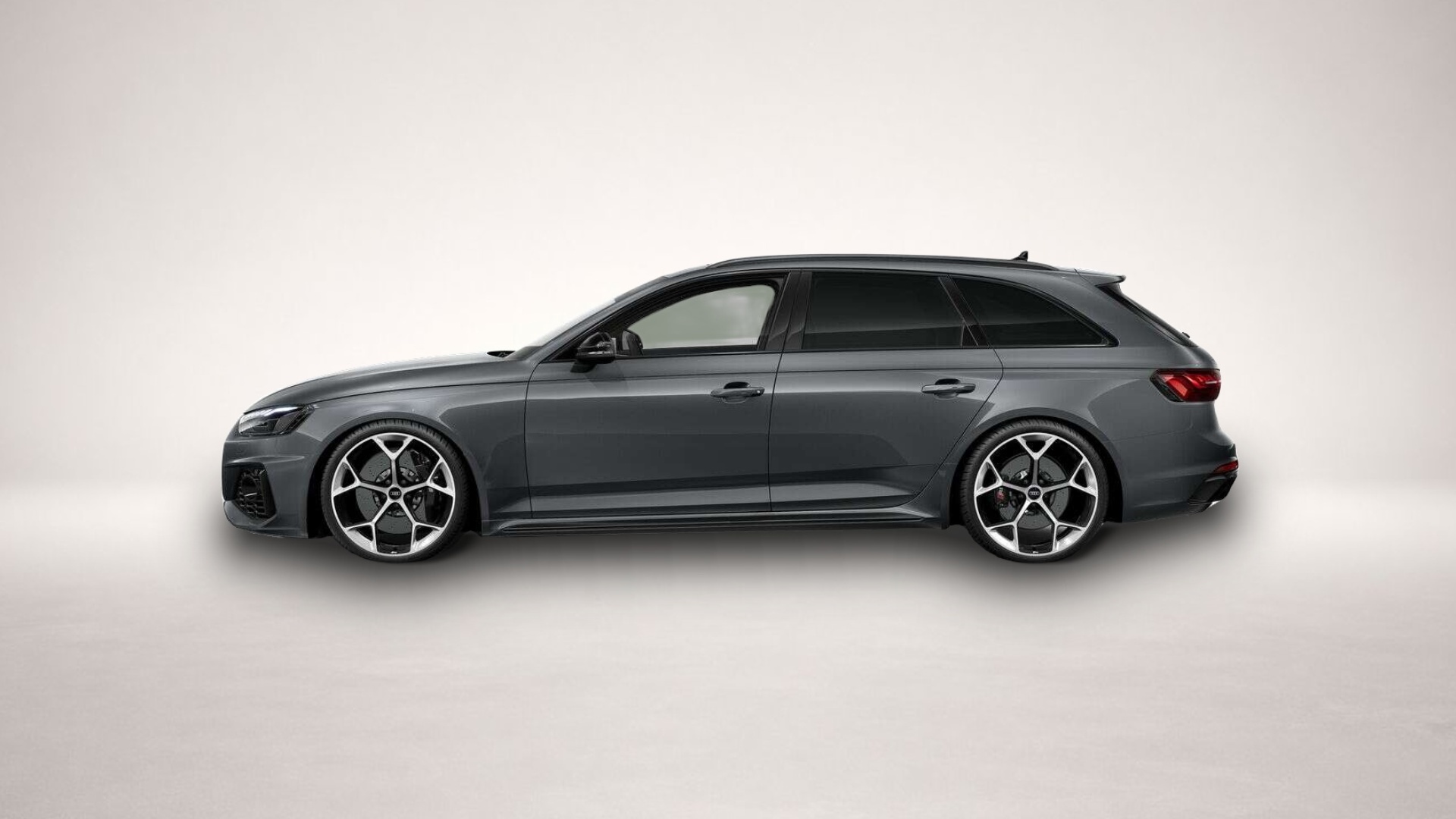Bild 5 Audi quattro RS4 Avant 2.9 TFSI Quattro RS Competition plus