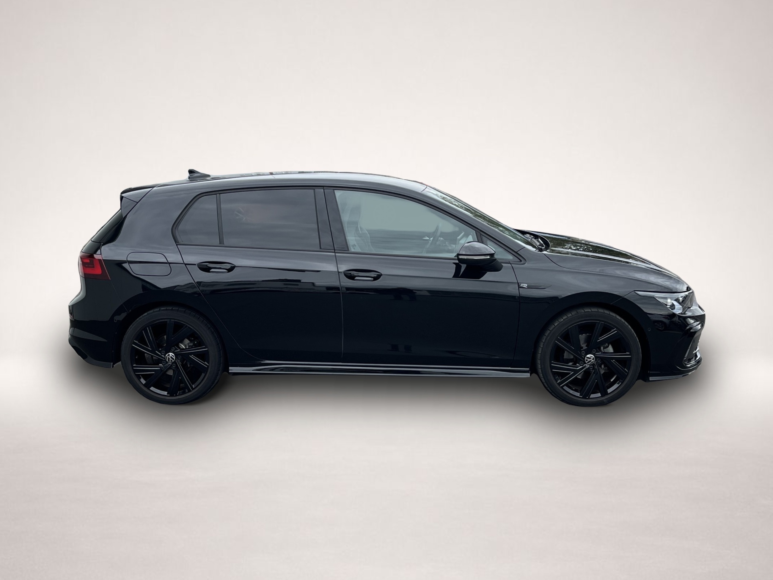 Bild 5 Volkswagen Golf 1.5 TSI DSG R-Line Blackline Style 175¤ m.2