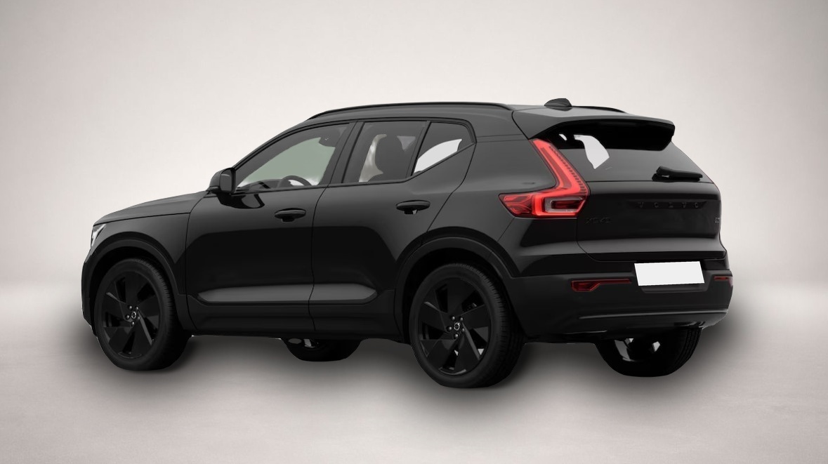 Bild 3 Volvo XC40 B3 Plus Black Edition Frontscheibenheizung