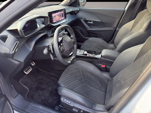Bild 7 Peugeot 2008 GT EAT8 NAVI SCHIEBEDACH AHK 360° KAMERA SH
