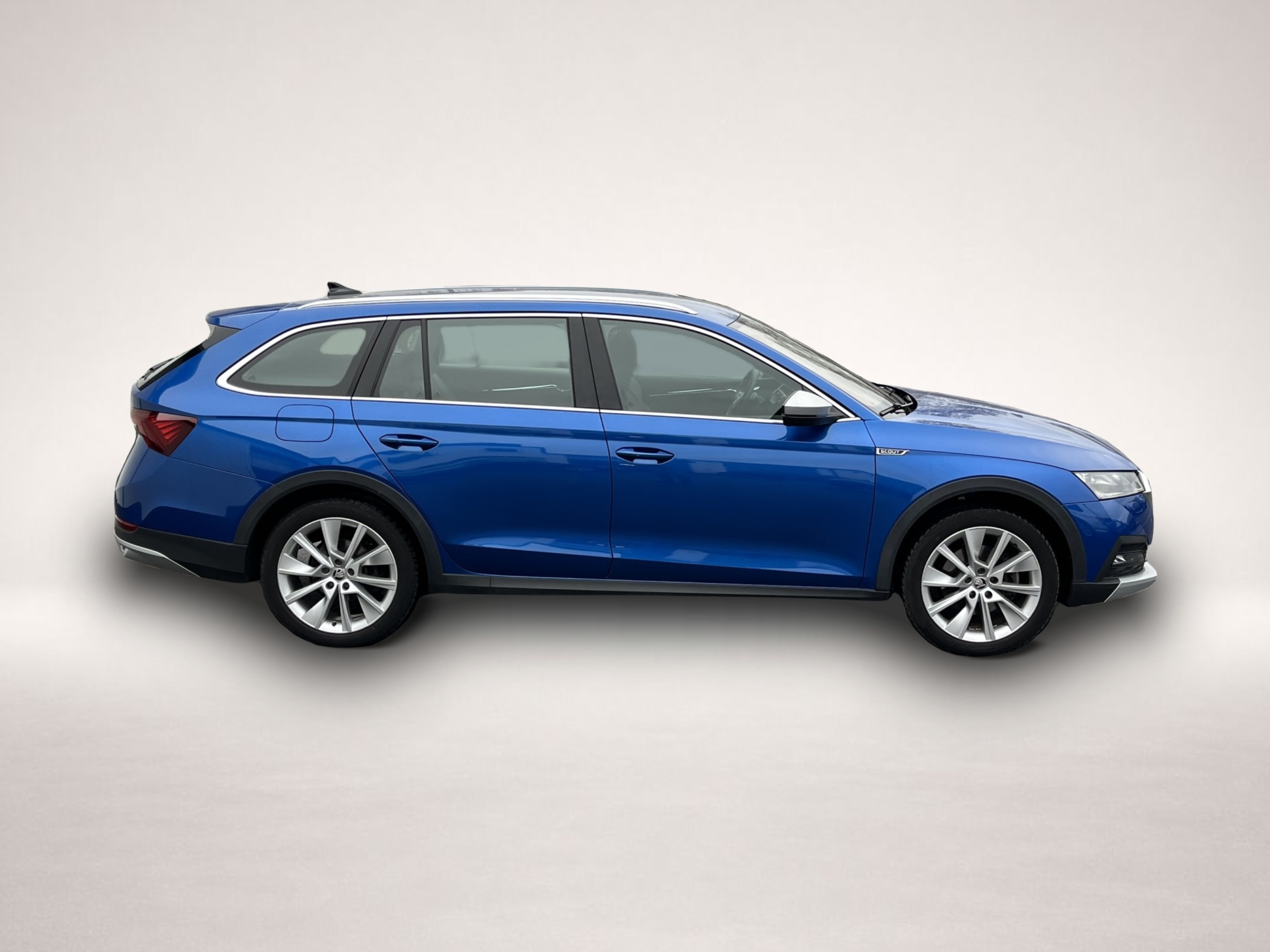 Bild 3 Skoda Octavia Combi 2.0 TDI DSG 4x4 Scout 191¤ m.20% A
