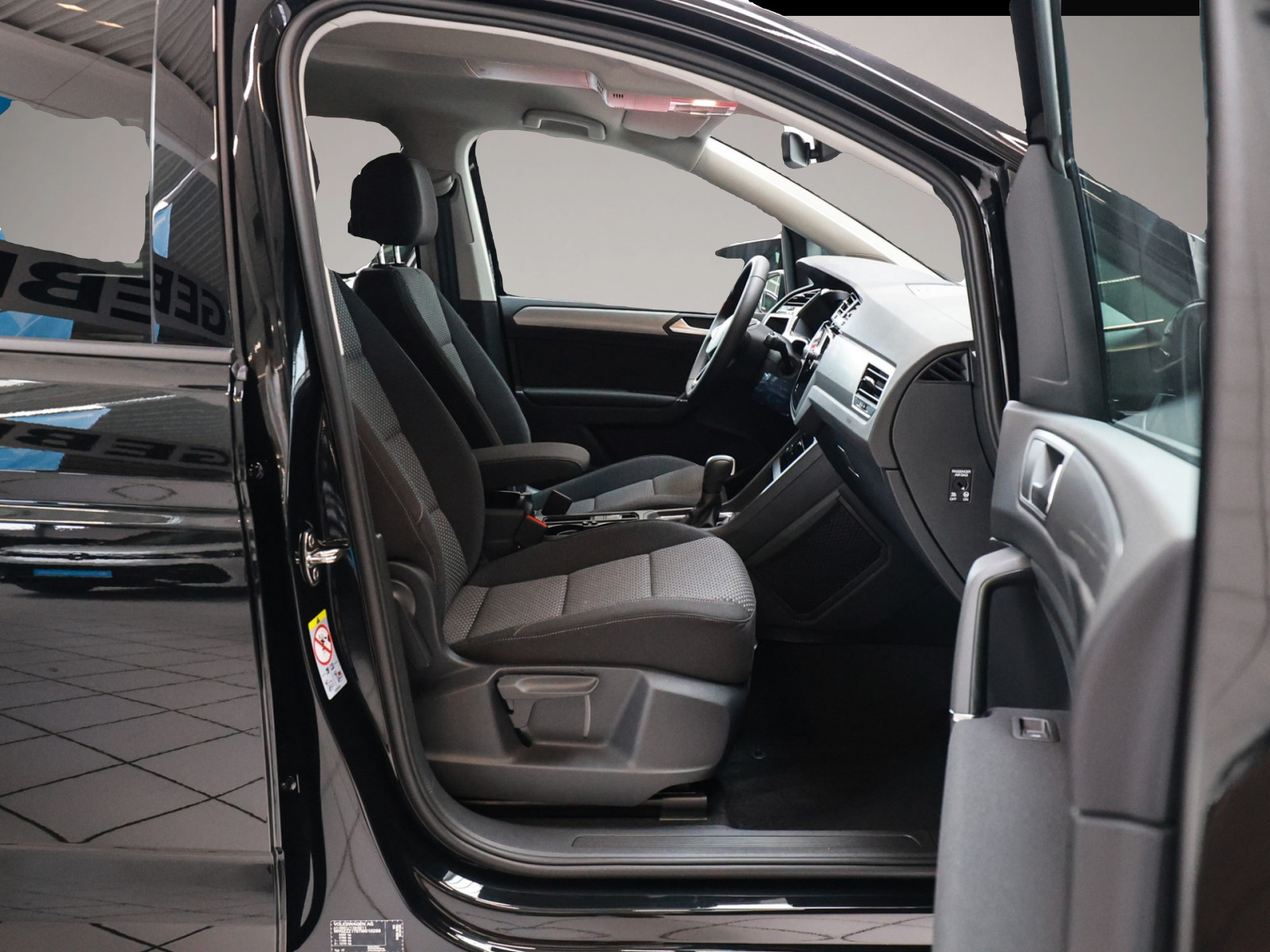 Bild 2 Volkswagen Touran