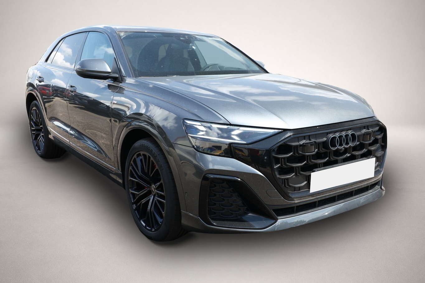 Bild 2 Audi Q8 2xS line AssistenzP+ 22Z Laser Pano HUD Klim4