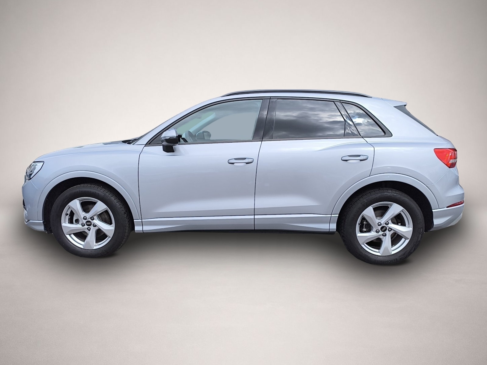 Bild 4 Audi Q3 1.5 TFSI s-tronic 35 advanced AHK STANDH RFK
