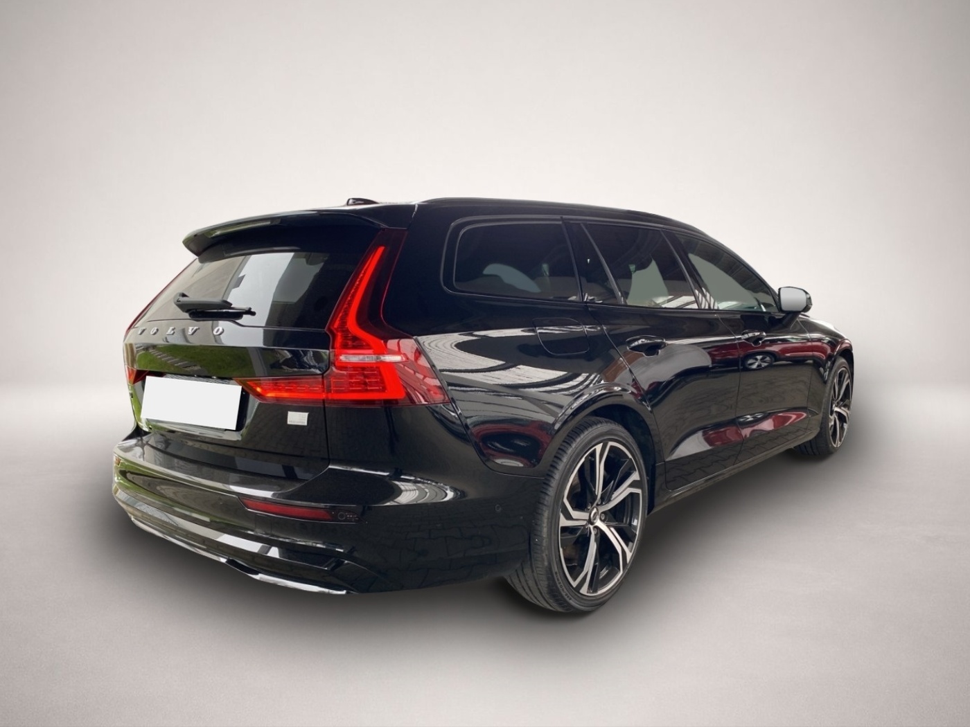 Bild 4 Volvo V60 T8 Plus Dark AWD*AHK*SHZ v+h*StHzg*