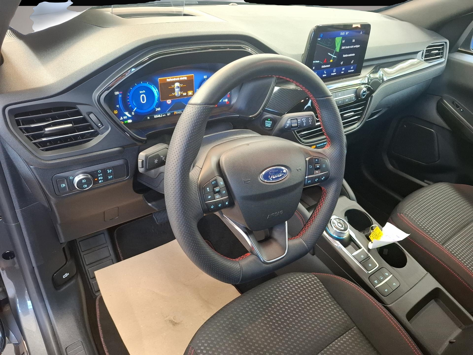 Fotografie 8 des Ford Kuga ST-Line PHEV AHK / Rückfahrkamera Sportpake