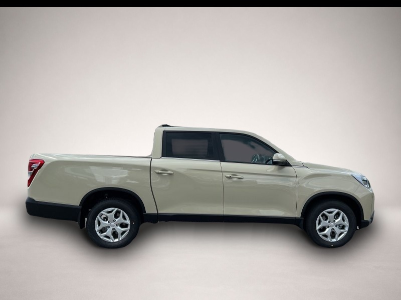 Bild 2 KGM Musso Grand Musso 2,2 e-Xdi Automatik 4x4 Style Navi+R
