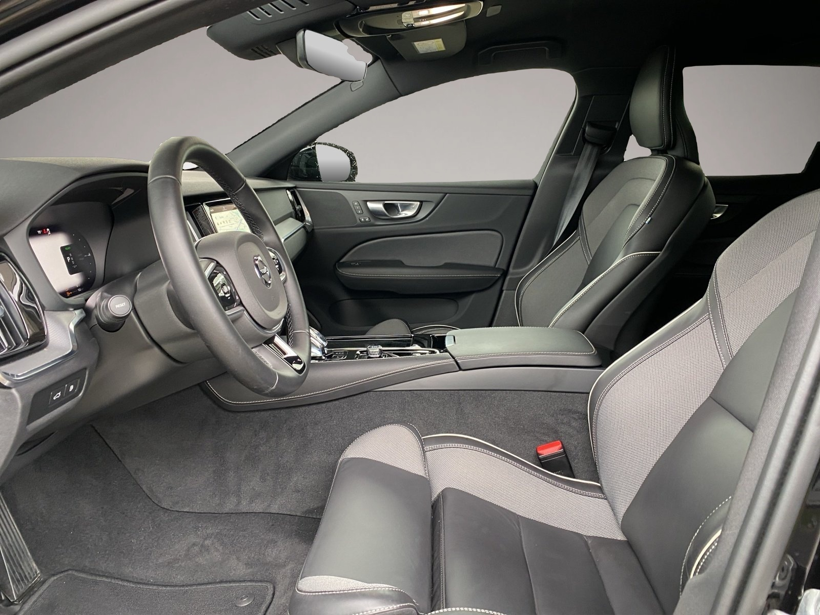 Bild 7 Volvo V60 Kombi T8 Plus Dark Recharge WiPa*LED*DAB*