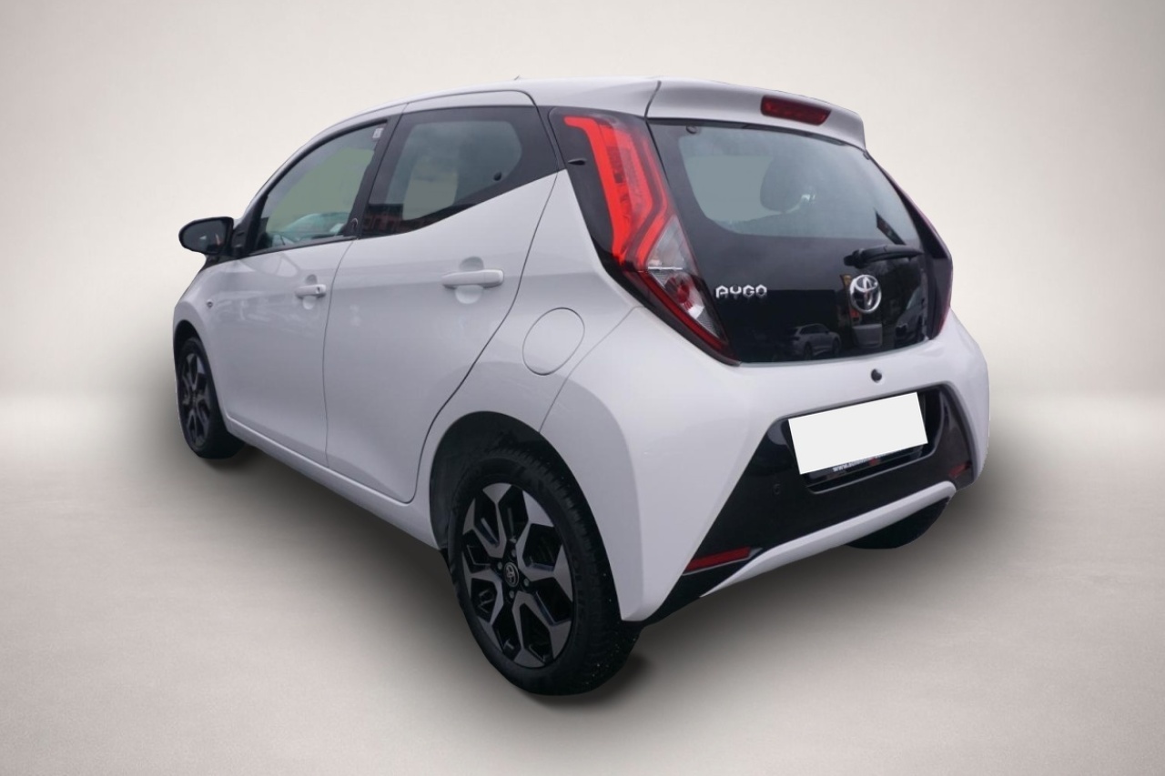 Bild 7 Toyota Aygo (X) Aygo 1.0 Team D Alu/Kamera/ 99,- im Monat