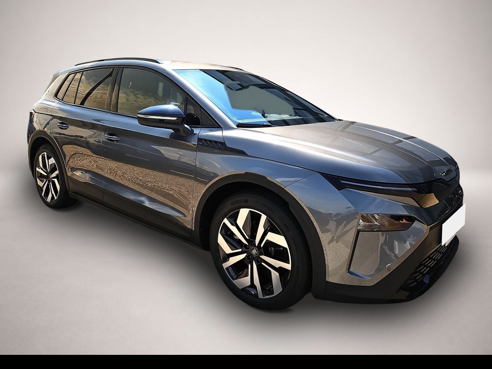 Vehicle image 0