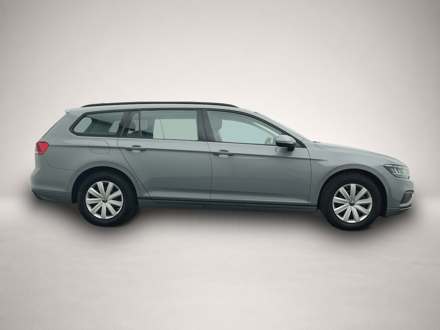 Bild 6 Volkswagen Passat Variant 1.5 TSI DSG Conceptline AHK NAVI