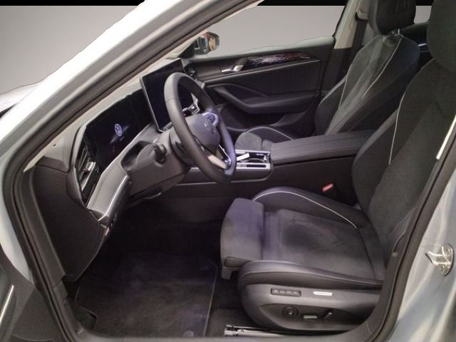 Bild 3 Volkswagen Passat Variant 2.0 TDI DSG Elegance HeadUp/Matri