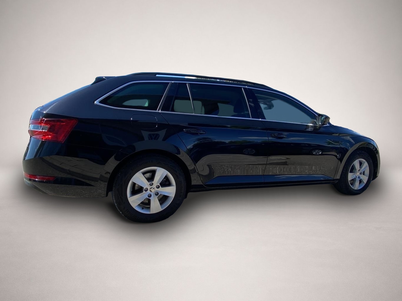 Bild 5 Skoda Superb Combi 2.0 TDI DSG AHK+SMART-LINK+VIRTUAL-