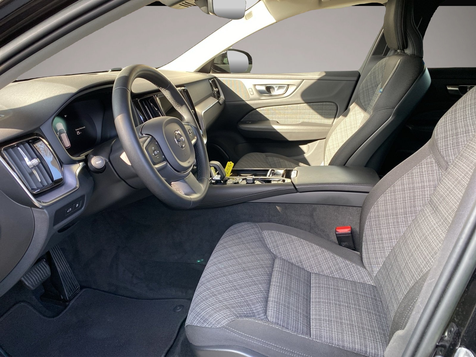 Bild 7 Volvo V60 Kombi T8 Core Recharge AHK*WiPa*Navi*LED
