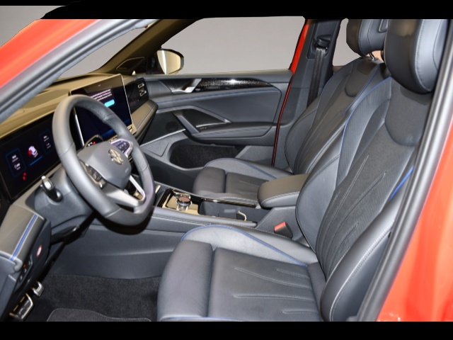 Bild 3 Volkswagen Tiguan 1.5 TSI eHybrid DSG R-Line Black Style Ma
