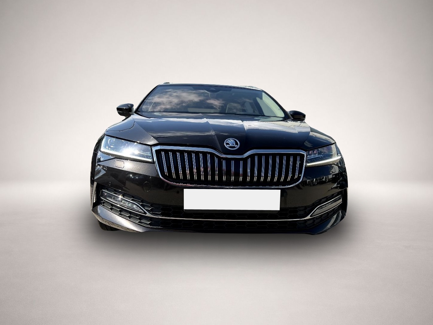Bild 6 Skoda Superb Combi 2.0 TDI L&K *LED Navi AHK Pano ACC