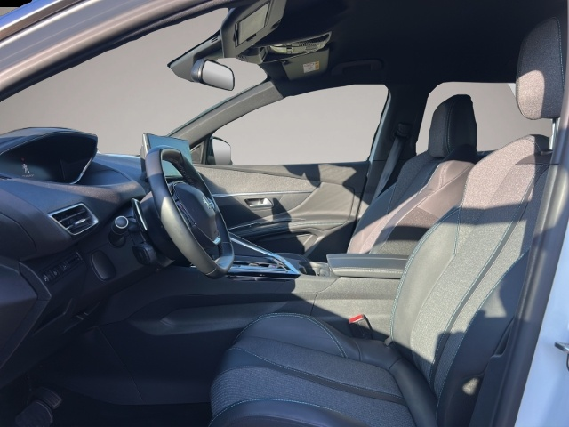 Bild 7 Peugeot 3008 Allure Pack 1.2 ALLWETTER NAVI PDC KAMERA S