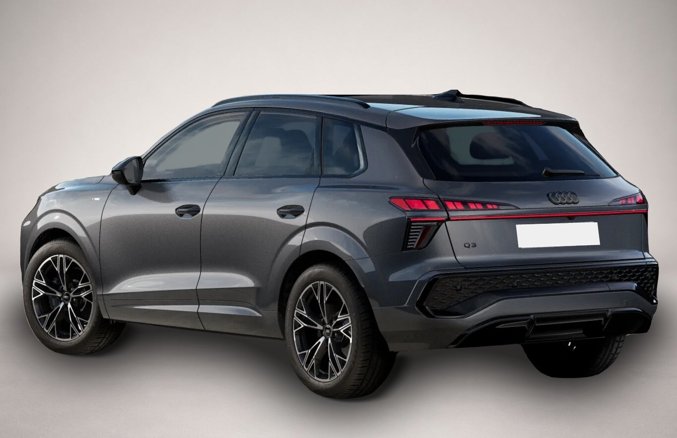 Fotografie 3 des Audi Q3 2xS line Tech+ Pano KlimaP PrivG 19Z PDC+ eHK