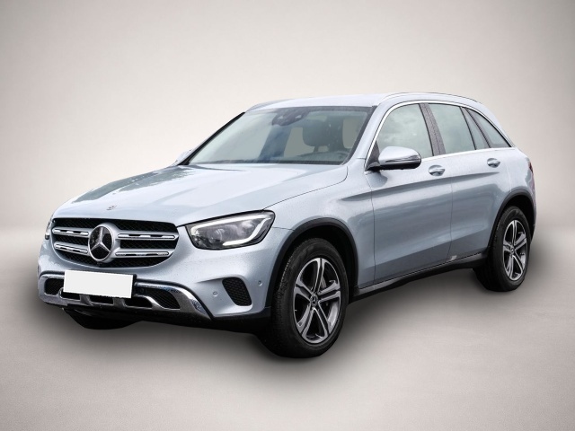 Bild 1 Mercedes-Benz GLC 400 d 4Matic Luftfederung digitales Cockpit