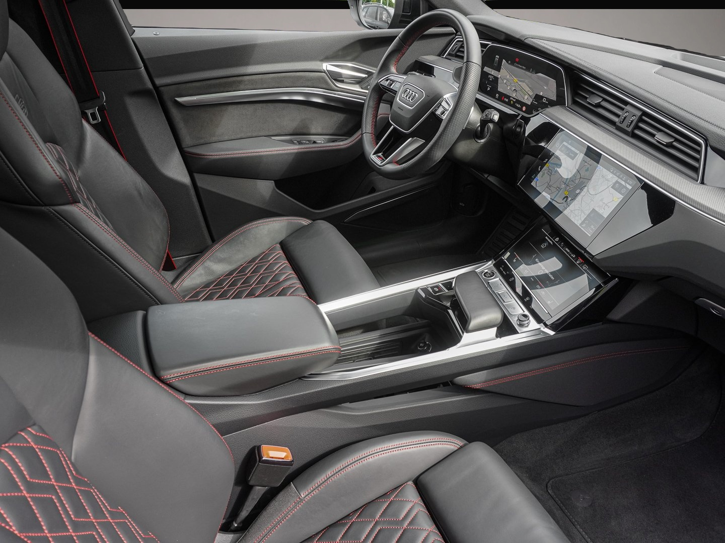 Fotografie 6 des Audi Q8 e-tron 50 quattro S line