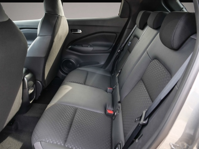 Bild 6 Nissan Juke N-Connecta 1.6 Hybrid 4AMT Winterpaket BFS