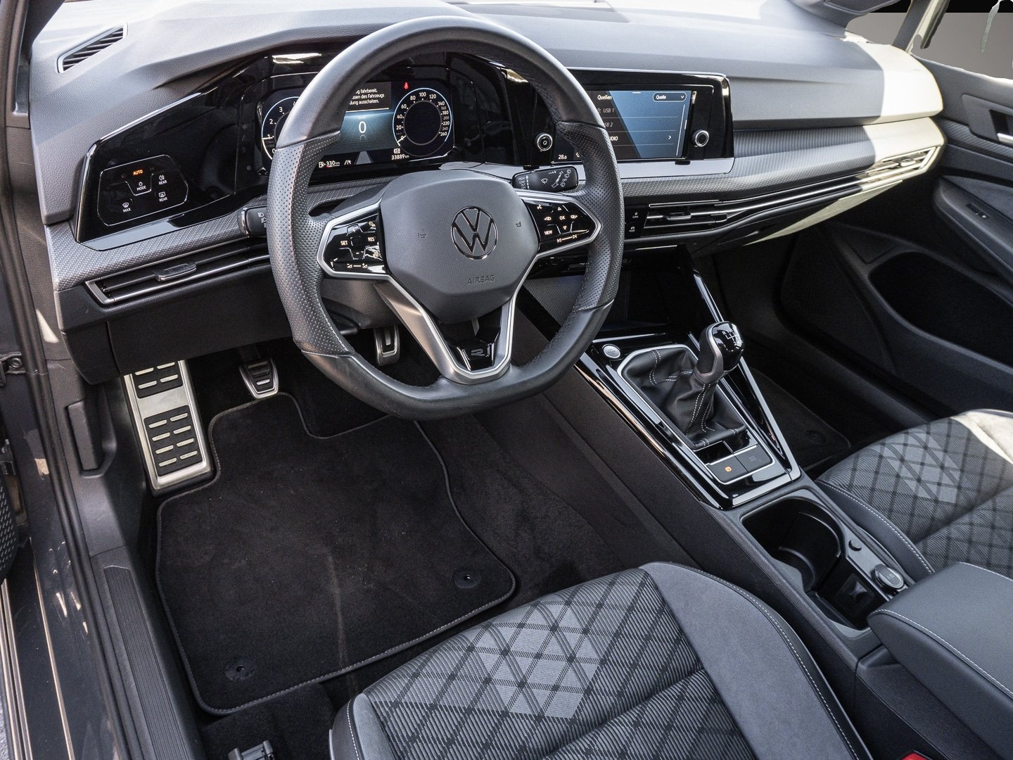 Bild 7 Volkswagen Golf 1.5 TSI R-Line