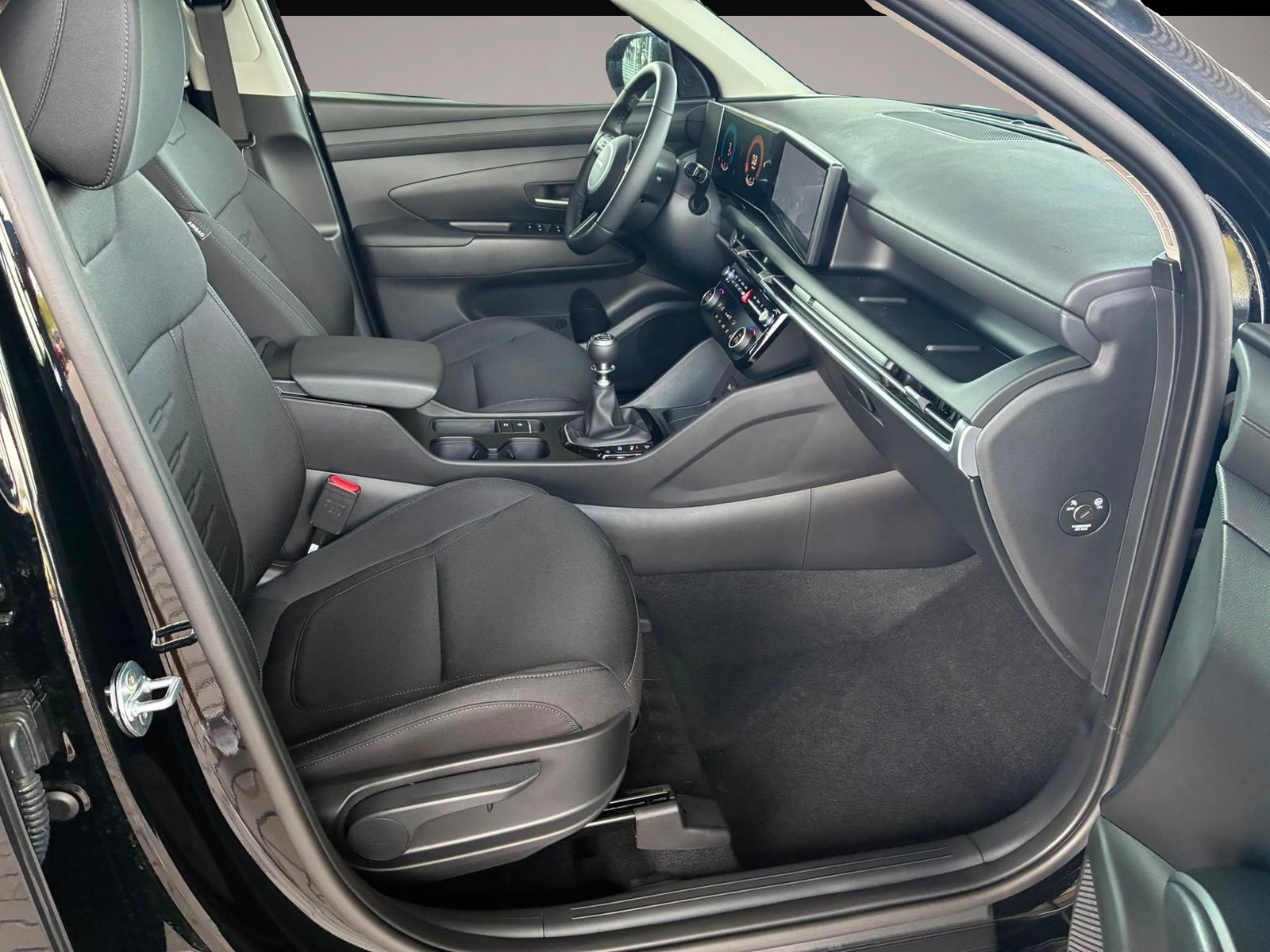 Bild 8 Hyundai Tucson Comfort 1.6 T-GDI 2WD / LED / PDC V&H + K