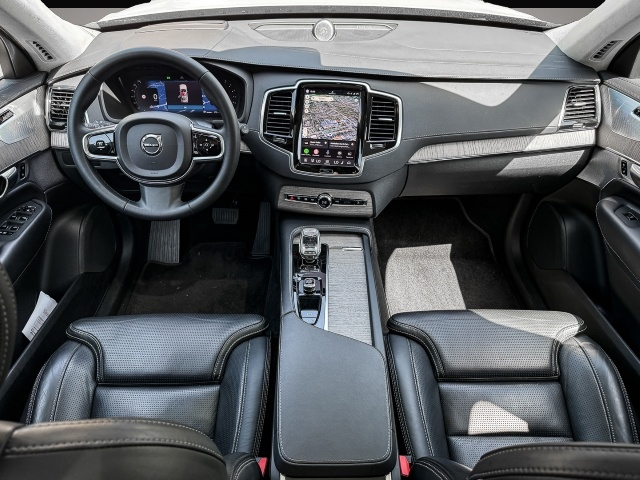 Bild 6 Volvo XC90 Ultimate Dark AWD 7-Sitzer HUD AD StandHZG