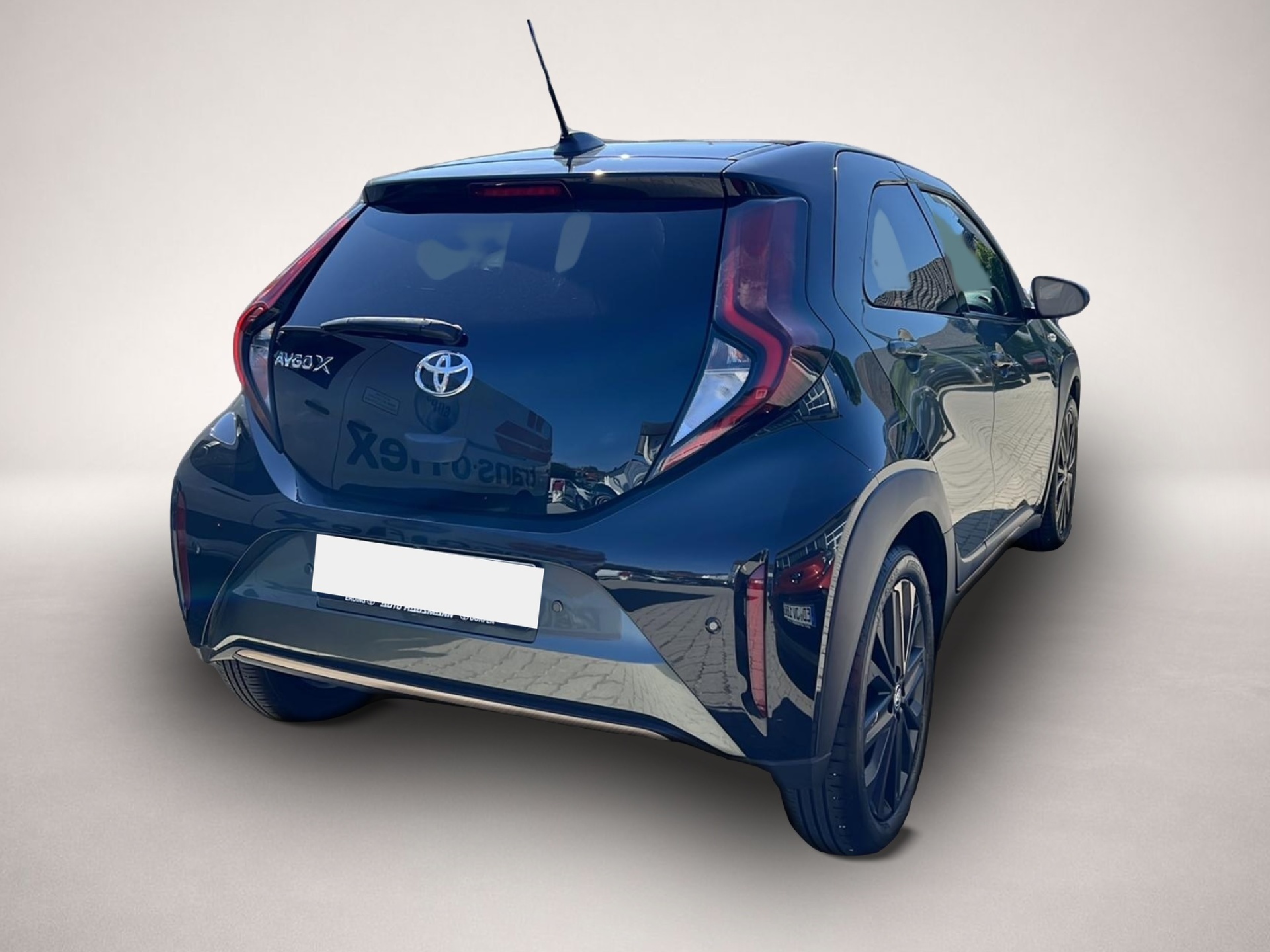 Fotografie 3 des Toyota Aygo (X) Aygo X Style Air 1,0-l Faltdach Bluetooth Navi L