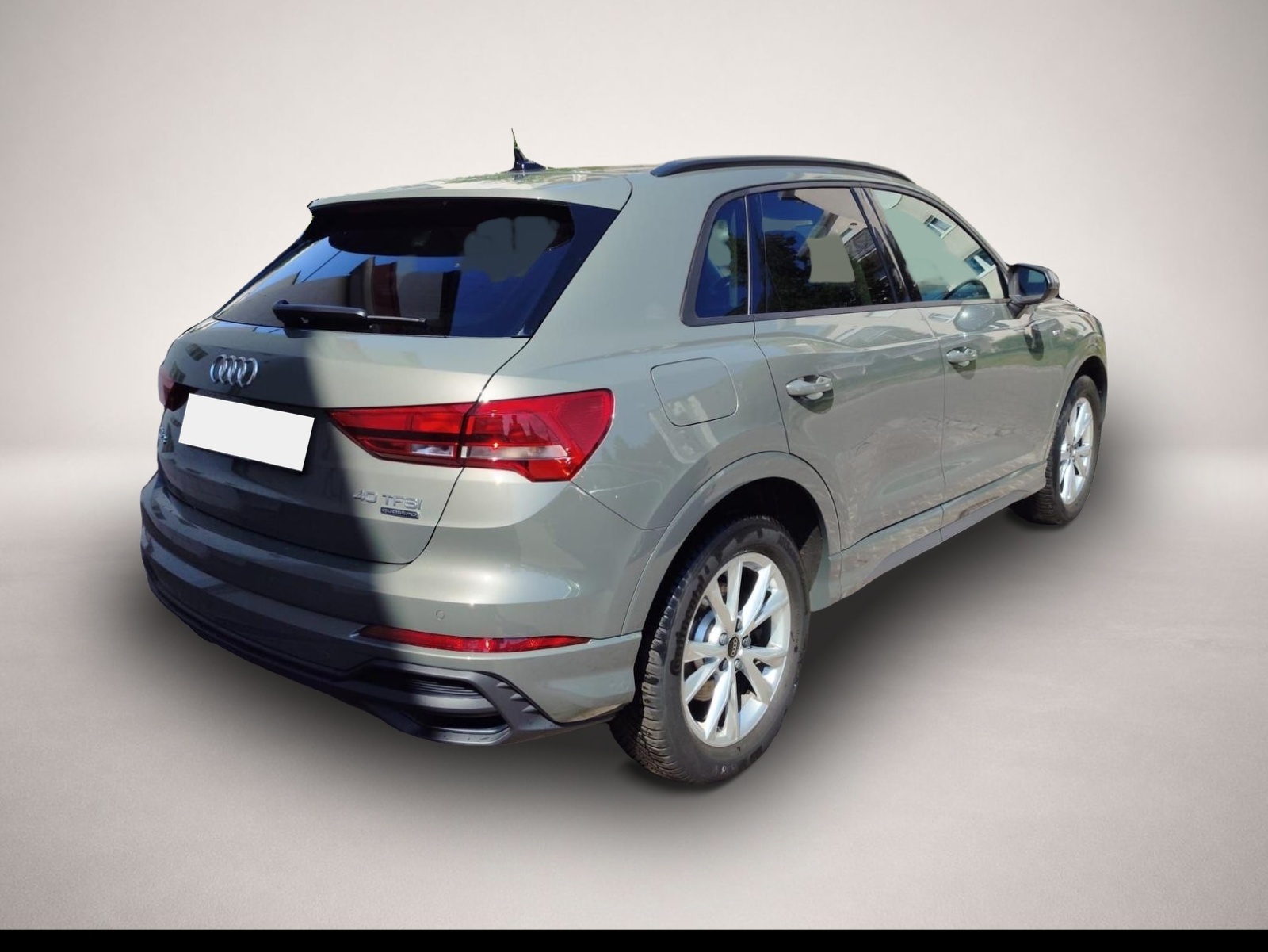 Bild 3 Audi quattro Q3 40TFSI quattro S-Line Pano App Kessy SHZ