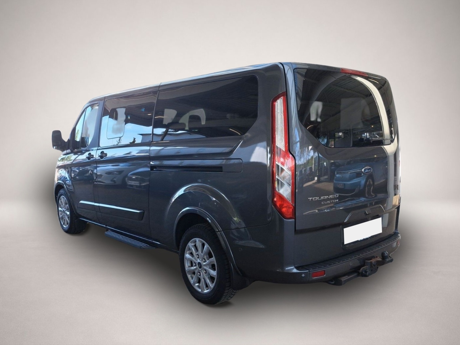Fotografie 3 des Ford Transit Tourneo Custom Kombi 320 L2 Tourneo Tita