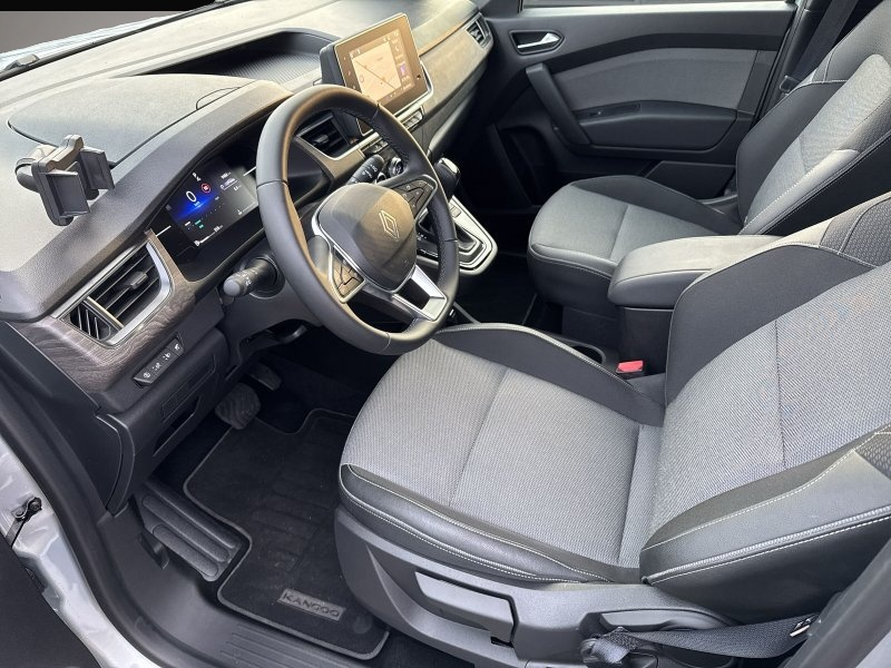 Bild 4 Renault Grand Kangoo TCe 130 EDC Techno SHZ+LED+RFK