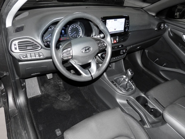 Bild 4 Hyundai i30 YES! Navi Apple CarPlay Android Auto Mehrzon