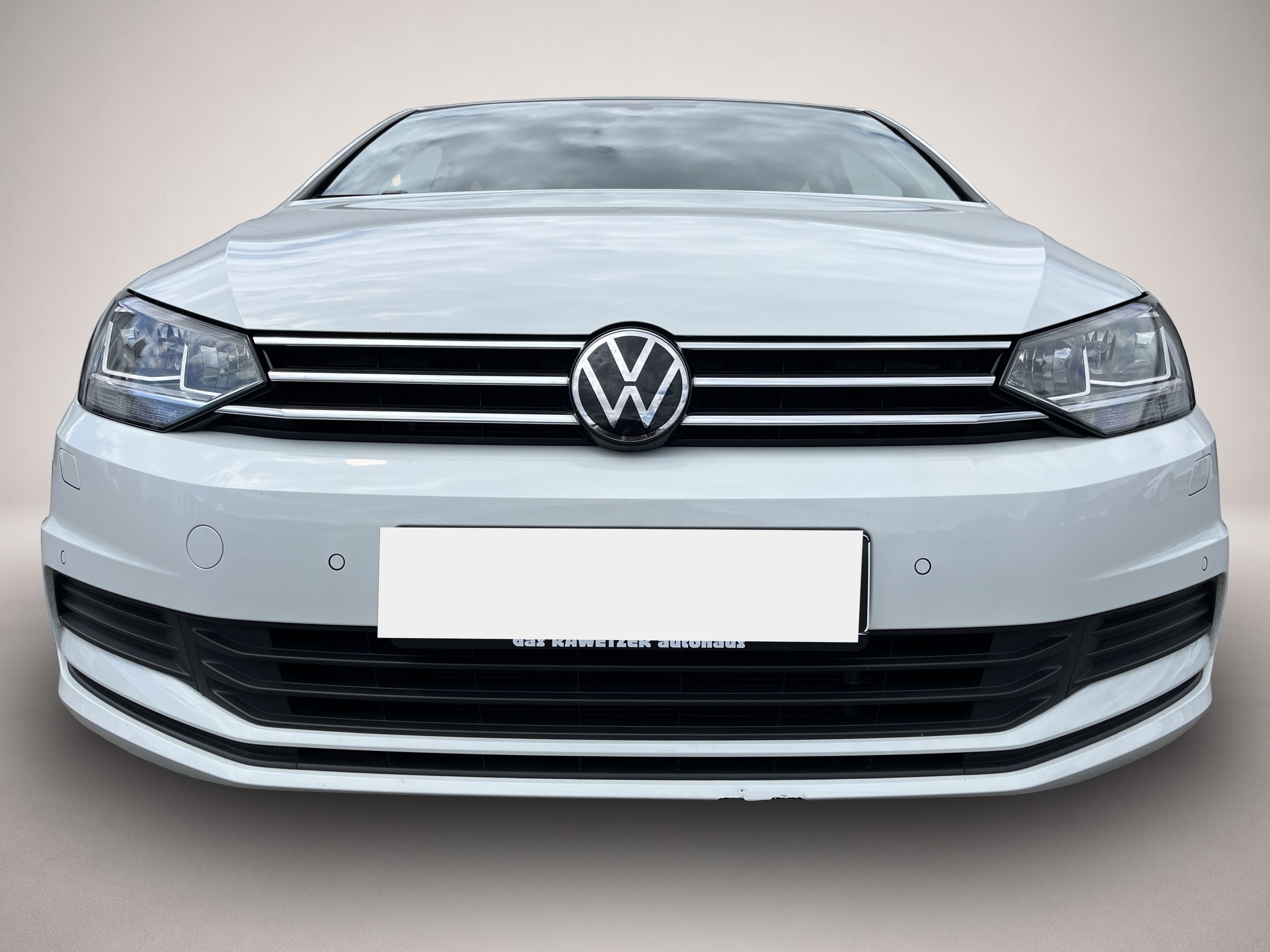 Fotografie 3 des Volkswagen Touran 2.0 TDI Comfortline Navi ACC LR-HZG SHZ P