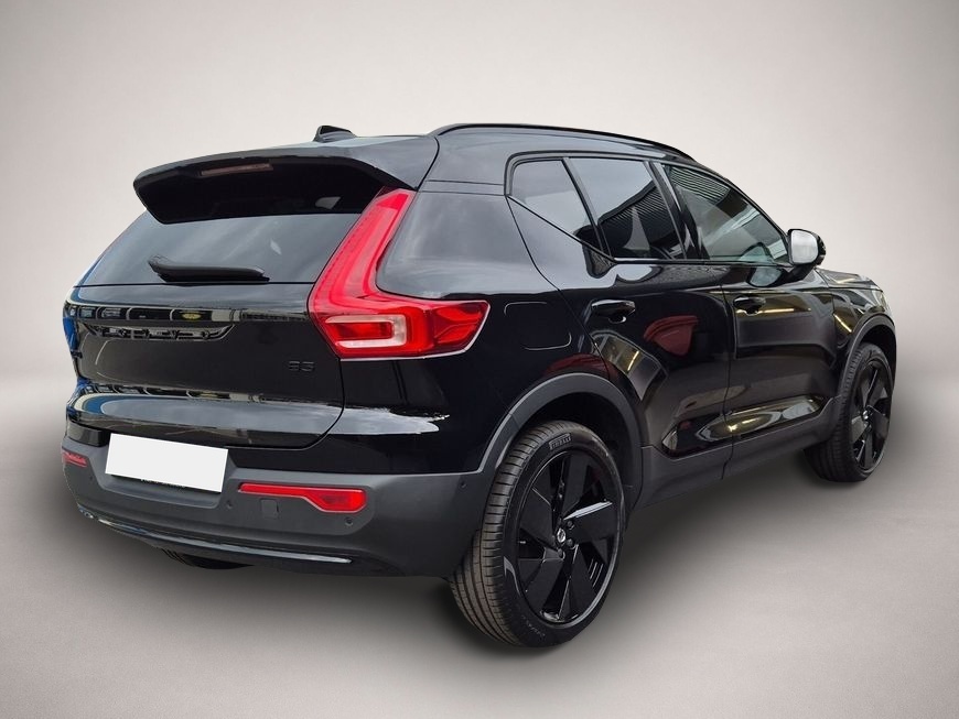 Volvo XC40 XC40 B3 B DKG Plus Black Edition  STDHZ*ALARM - Thumbnail 2